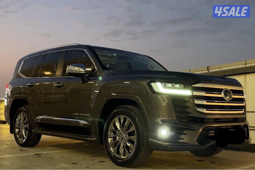 للبيع لاندكروزرVx AeroS 20231