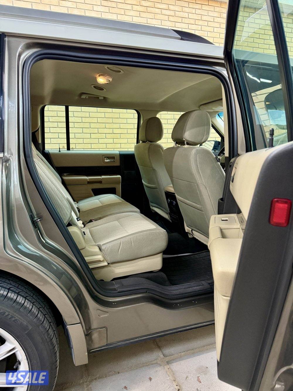 فورد فلكس بحالة ممتازة9