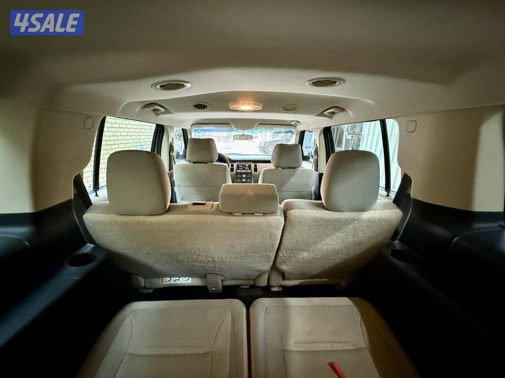 فورد فلكس بحالة ممتازة10