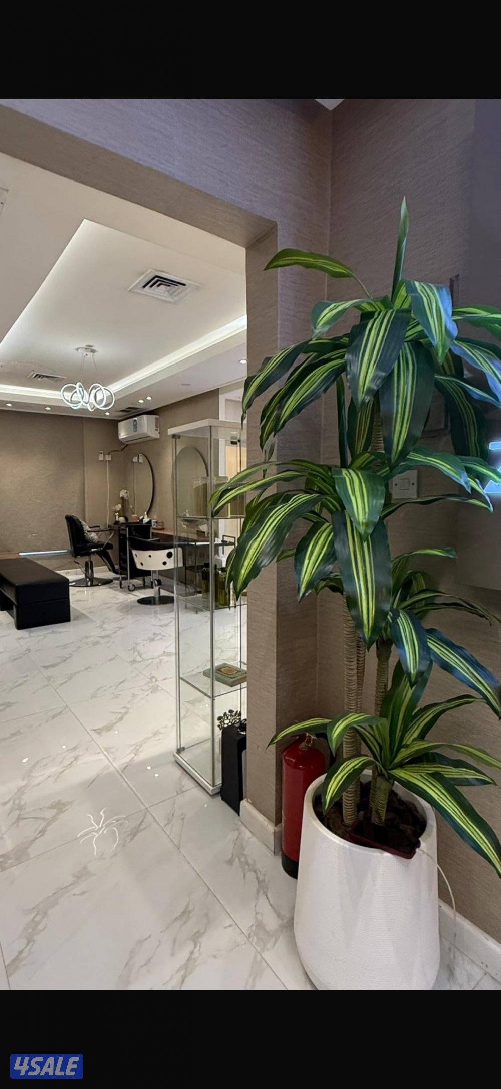 صالون نسائي في المهبولة شارع رئيسي مجدد بالكامل بدون موظفات ورخصة2