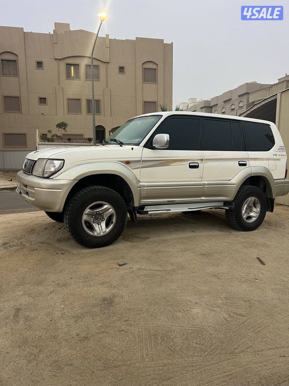 برادو ٢٠٠٢0