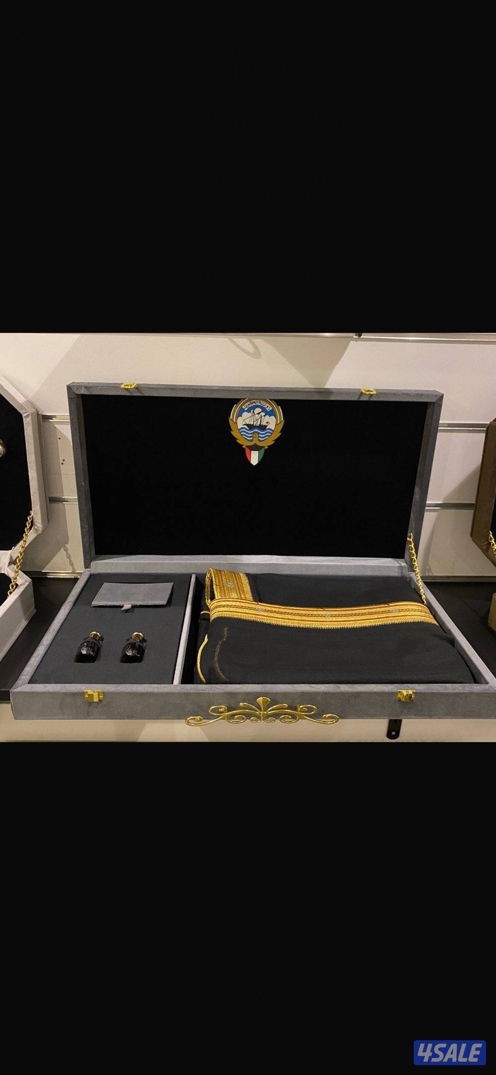 هدايا الرمز الفاخرة ( سيوف - بشوت )3