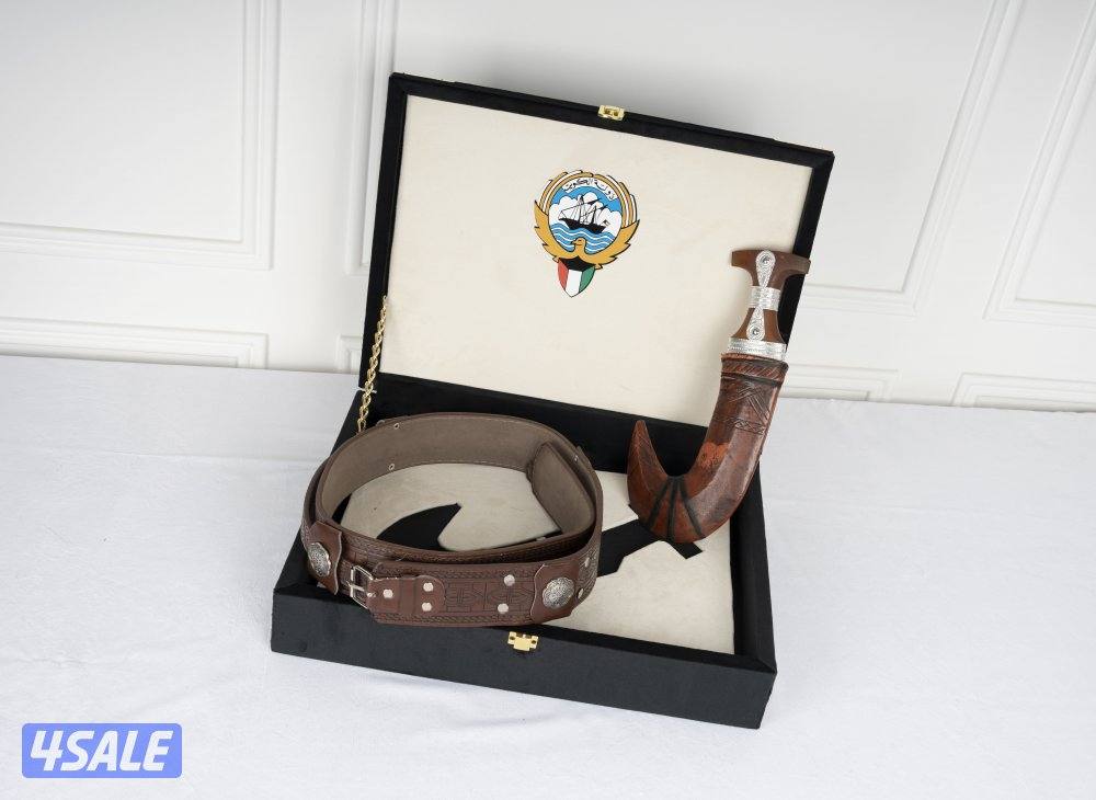 هدايا الرمز الفاخرة ( سيوف - بشوت )5