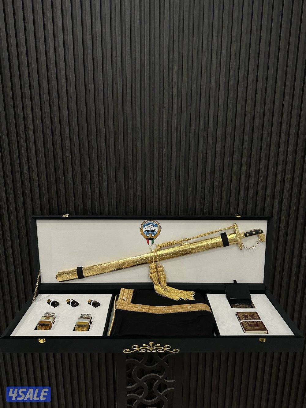 هدايا الرمز الفاخرة ( سيوف - بشوت )13