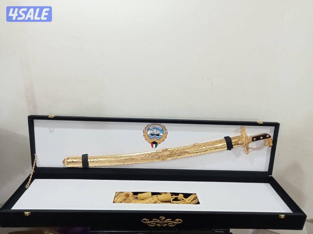 هدايا الرمز الفاخرة ( سيوف - بشوت )15