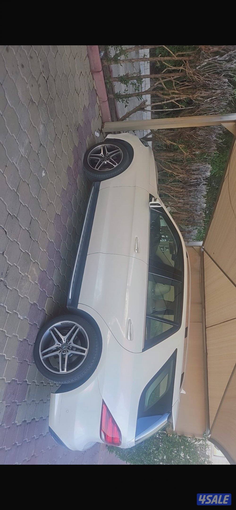 موتر ولا. غلاطه.  قطعه او ٢. م/ ٢٠١٧. ماشي ١٧٦. خوش سياره. في. الروضه1