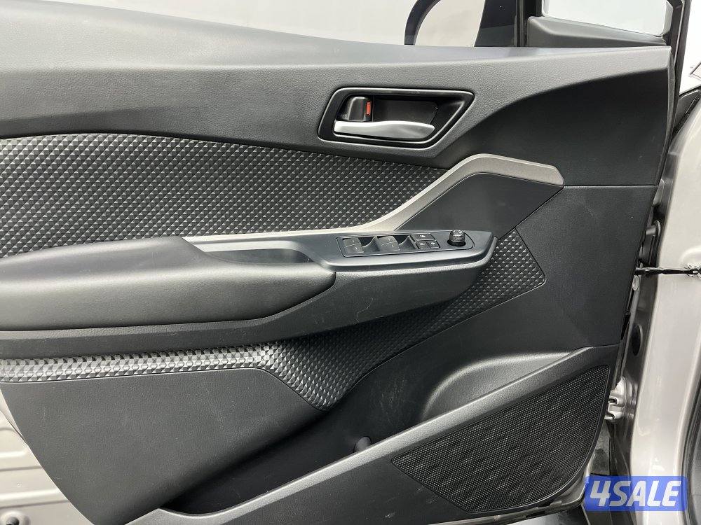 TOYOTA C-HR_HEV Toyota C-HR_HEV 202010