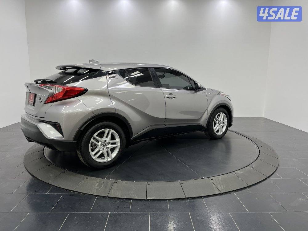 TOYOTA C-HR_HEV Toyota C-HR_HEV 202014