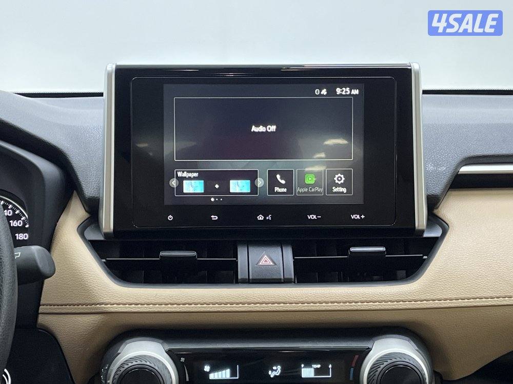 TOYOTA RAV401 4X2 STANDARD OPTION13