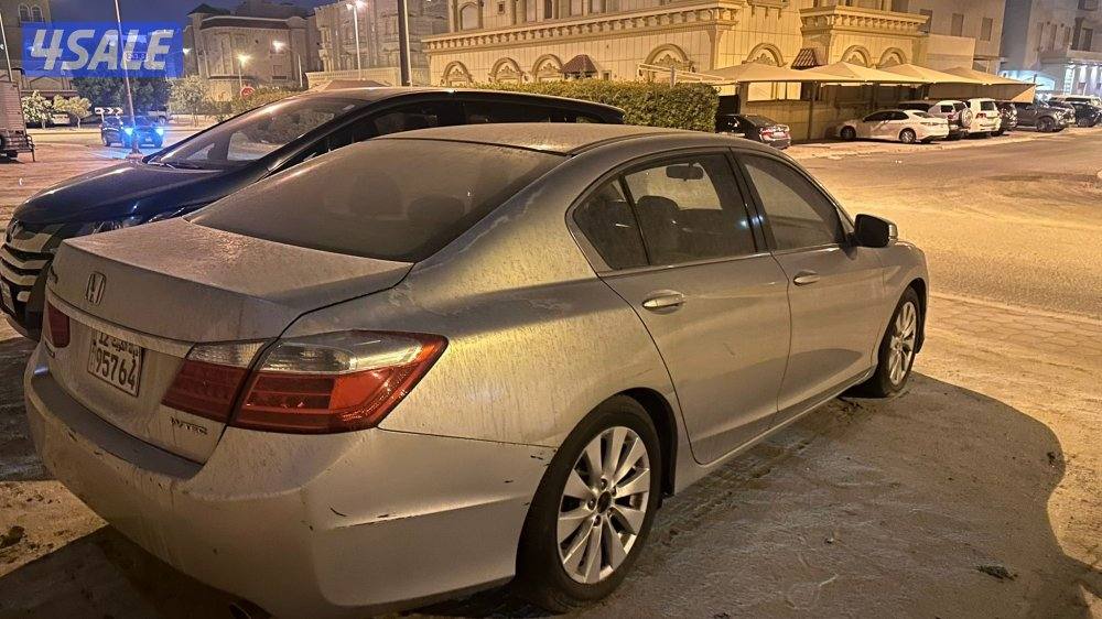 للبيع اكورد على السوم1