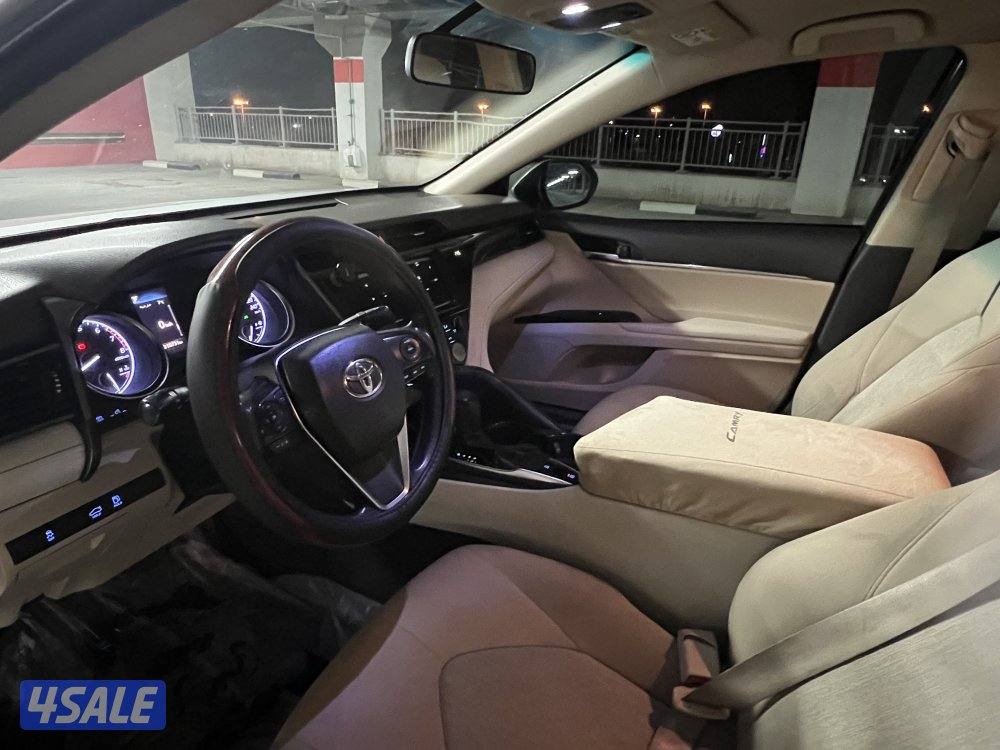 للبيع كامري 20198