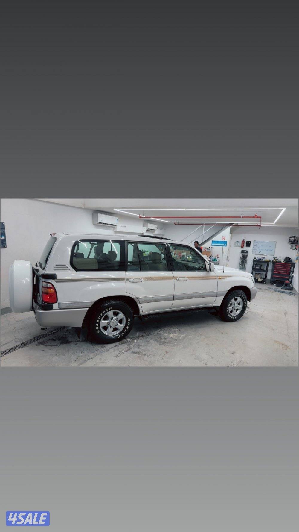 لاندكروزر VXR1