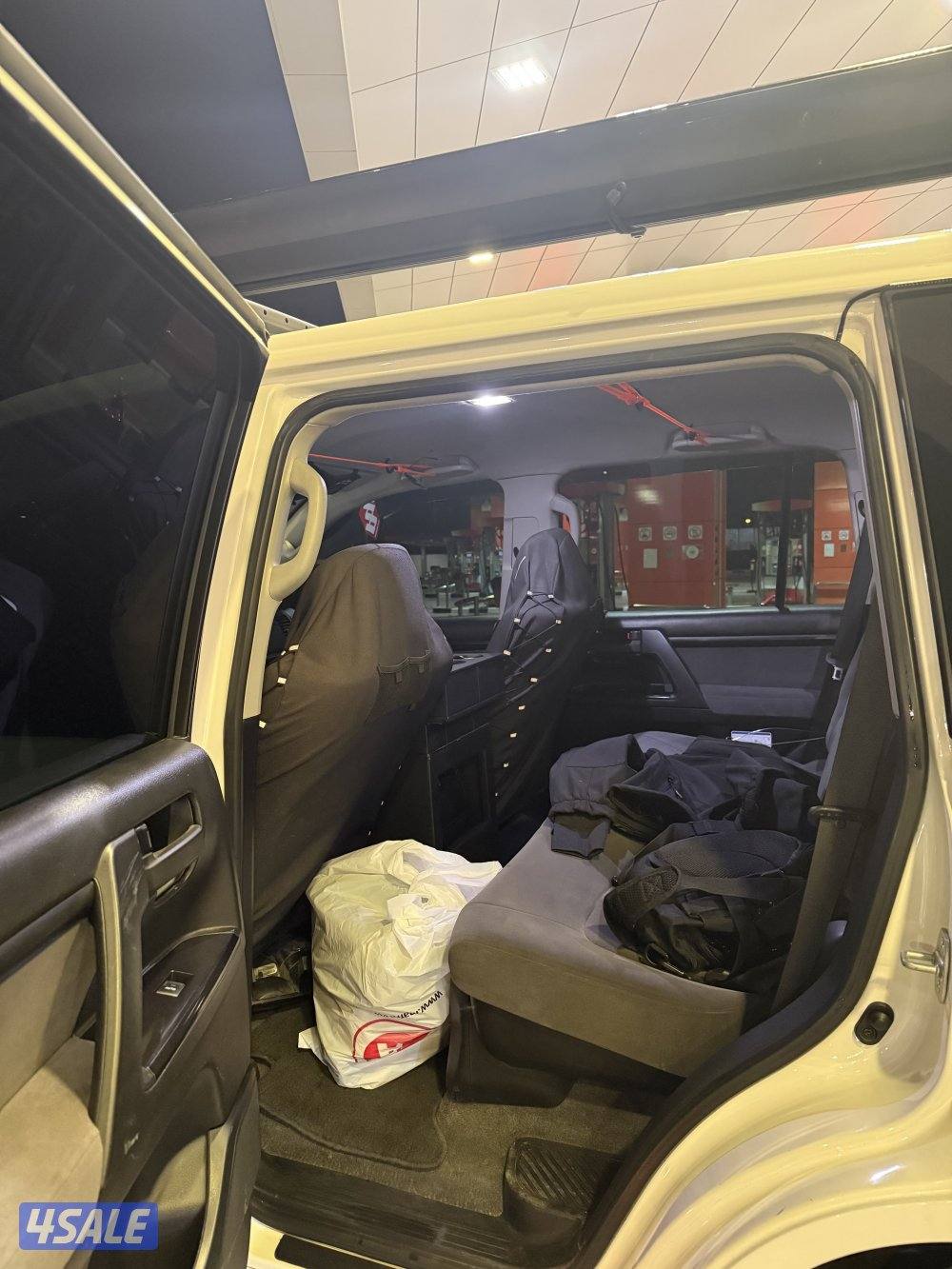 للبيع لاند كروزر ستاندر قير عادي5