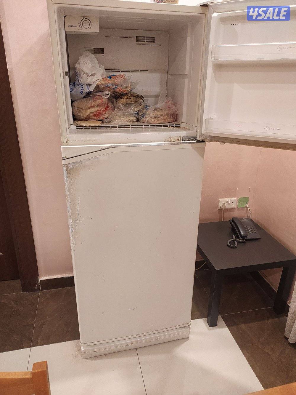 ثلاجة ويست بوينت 16 قدم نوفروست بحالة جيدة Westpoint 16 feet no3