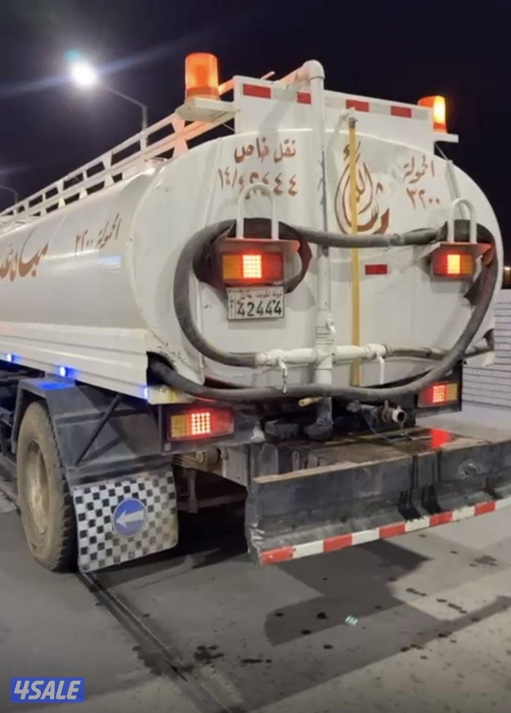 للبيع تنكر مياه موديل 19938