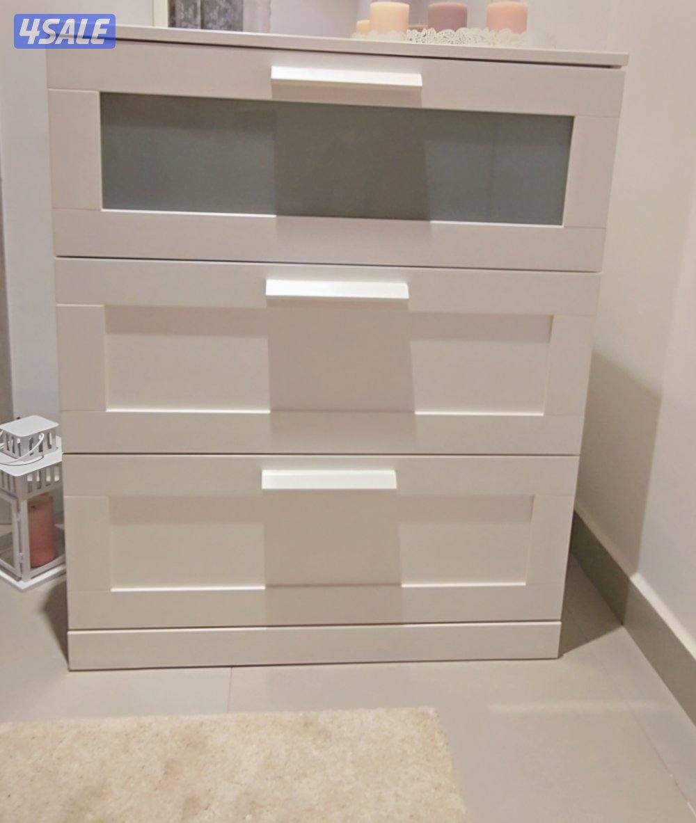 خزانة ادراج مع مراه من ايكيا0