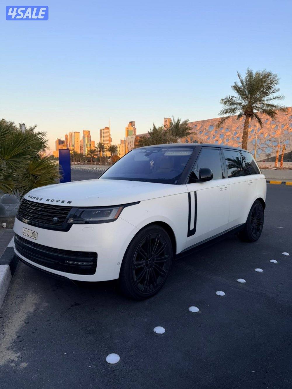 RANGE ROVER V82