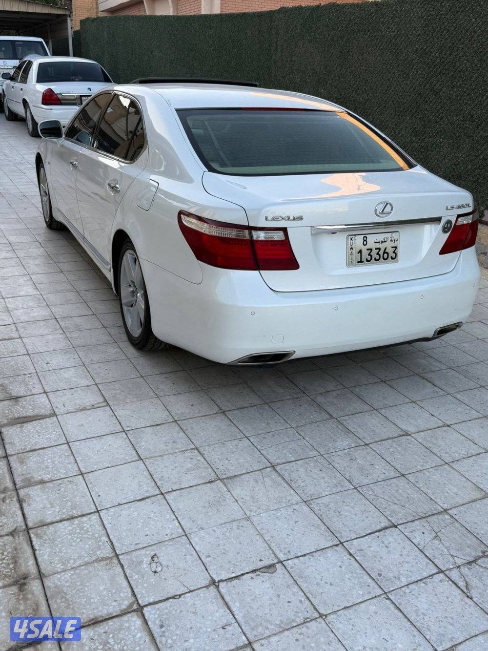 للبيع لكزس Ls460 L صبغ وكاله شرط الفحص 1600 والصامل يبشر بالخير1