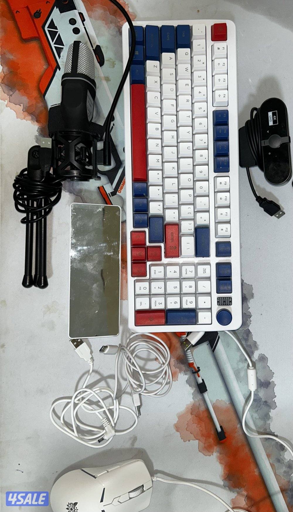 للبيع بي سي مع كامل اغراضه4