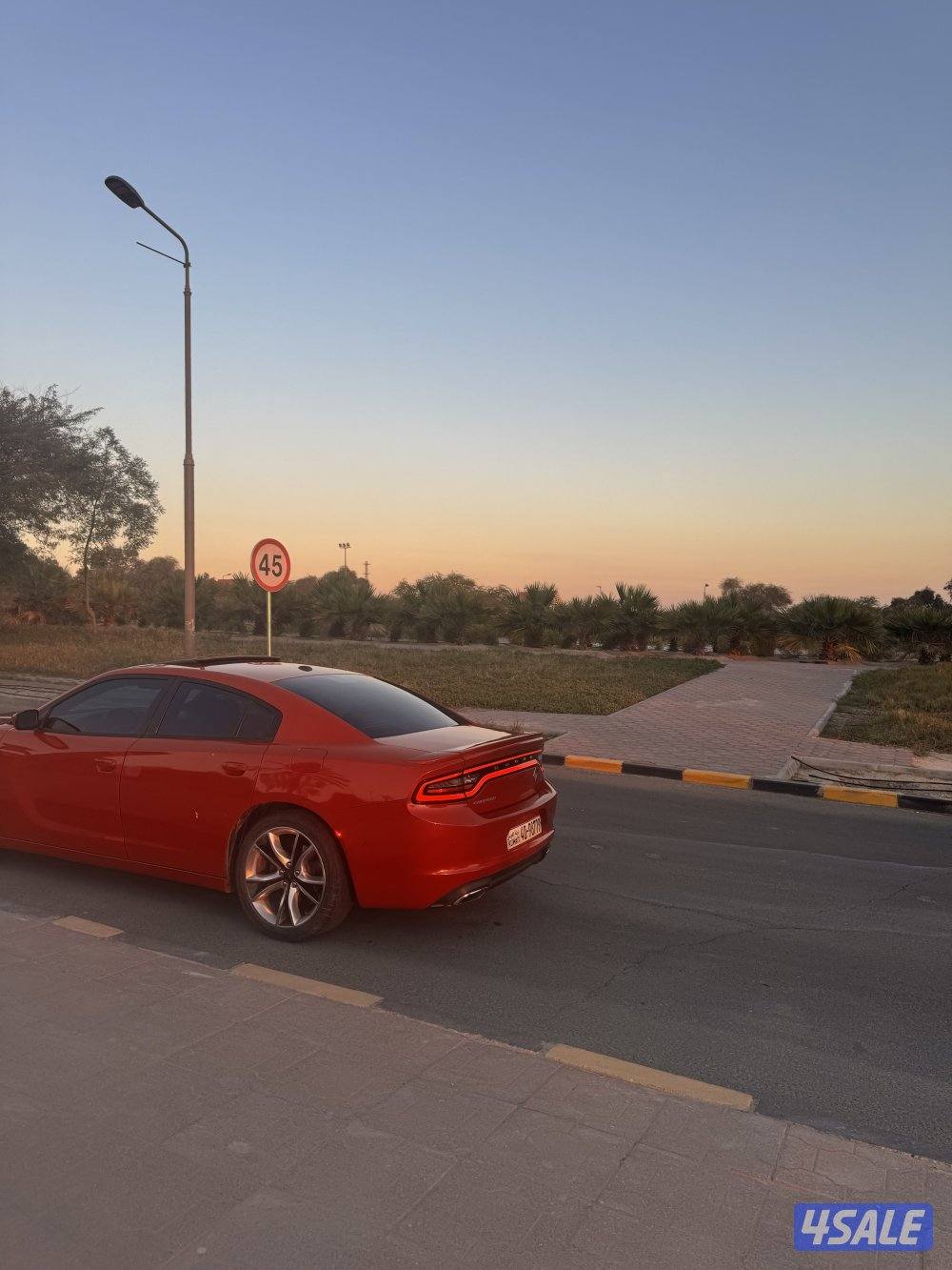 دودج تشارجر R/T PLUS 8V2