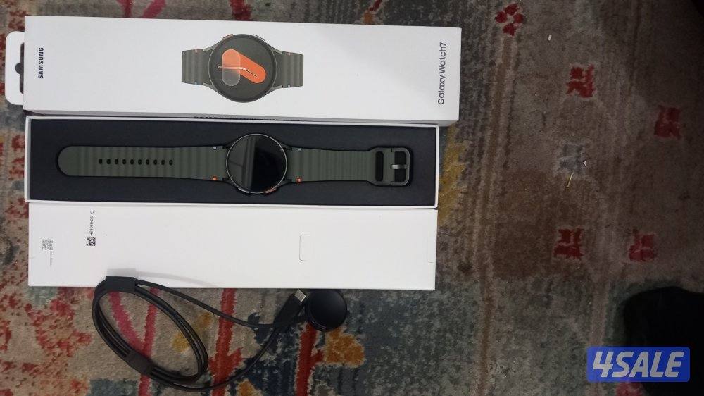 ساعة سامسونج جالكسي ووتش 7 (bluetooth+wifi+GPS+NFC) 40mm شبه جديدة2