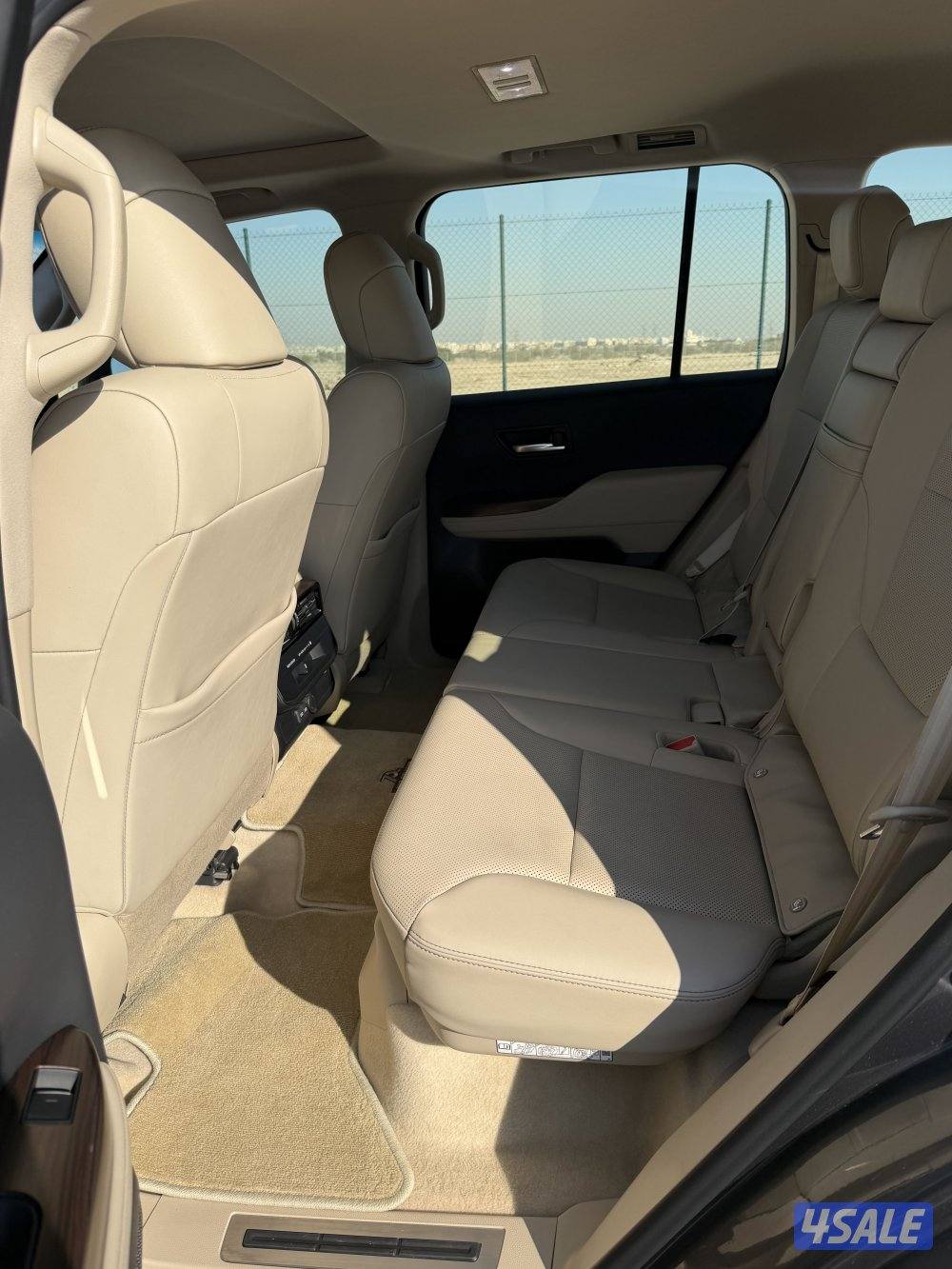 لاندكروزر 2022 GXR ايرو اس3