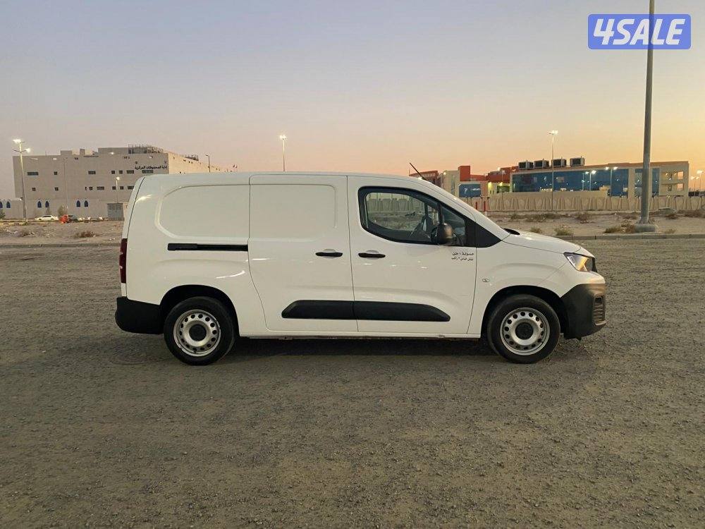 بيجو بارتنر 20237