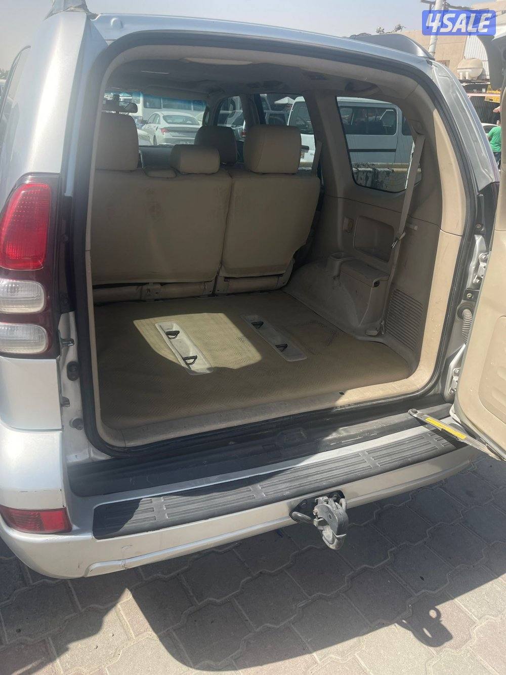 ‌تويوتا برادو2004صبغ الوكالة ماعدا ۲ قطع3