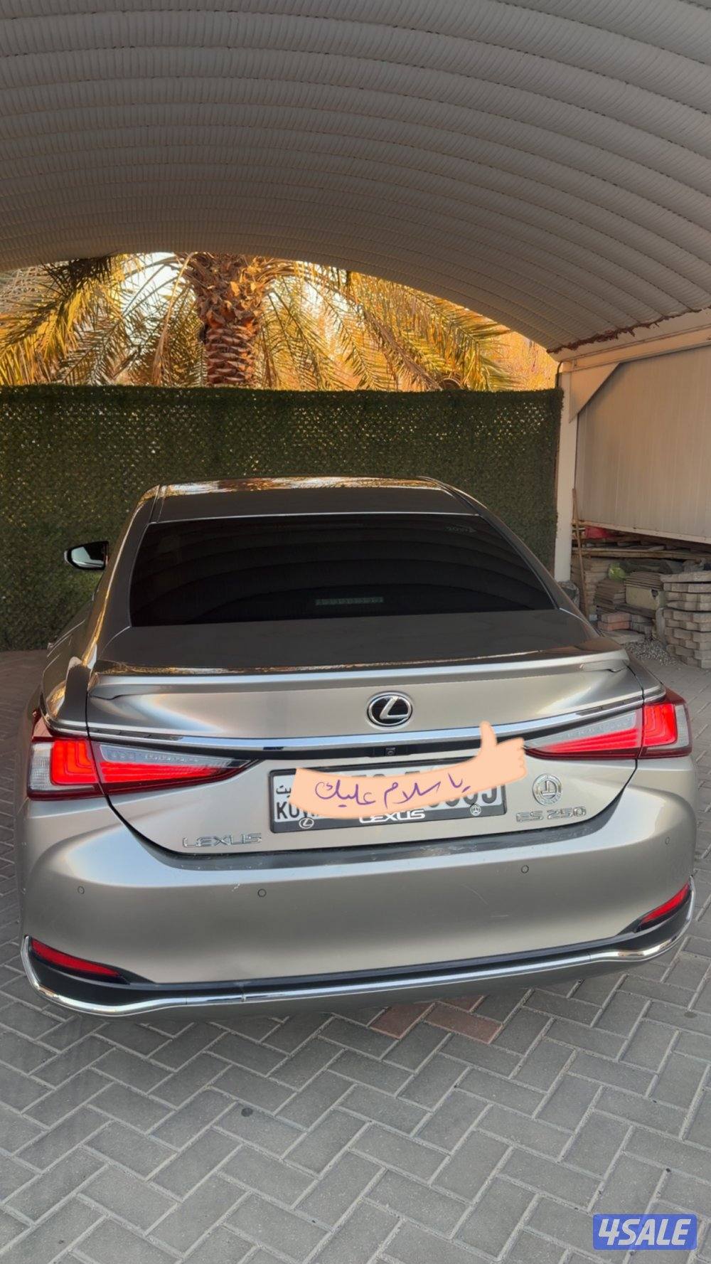 للبيع لكزسES250 موديل ٢٠١٩ بحالة الوكاله صبغ الوكاله شرط الفحص بالكامل2