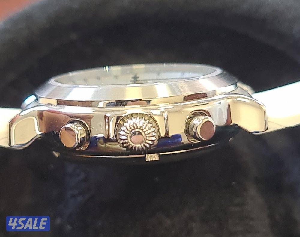 للبيع ساعة jean marcel  رجاليه سويسريه أصليه كالجديده6