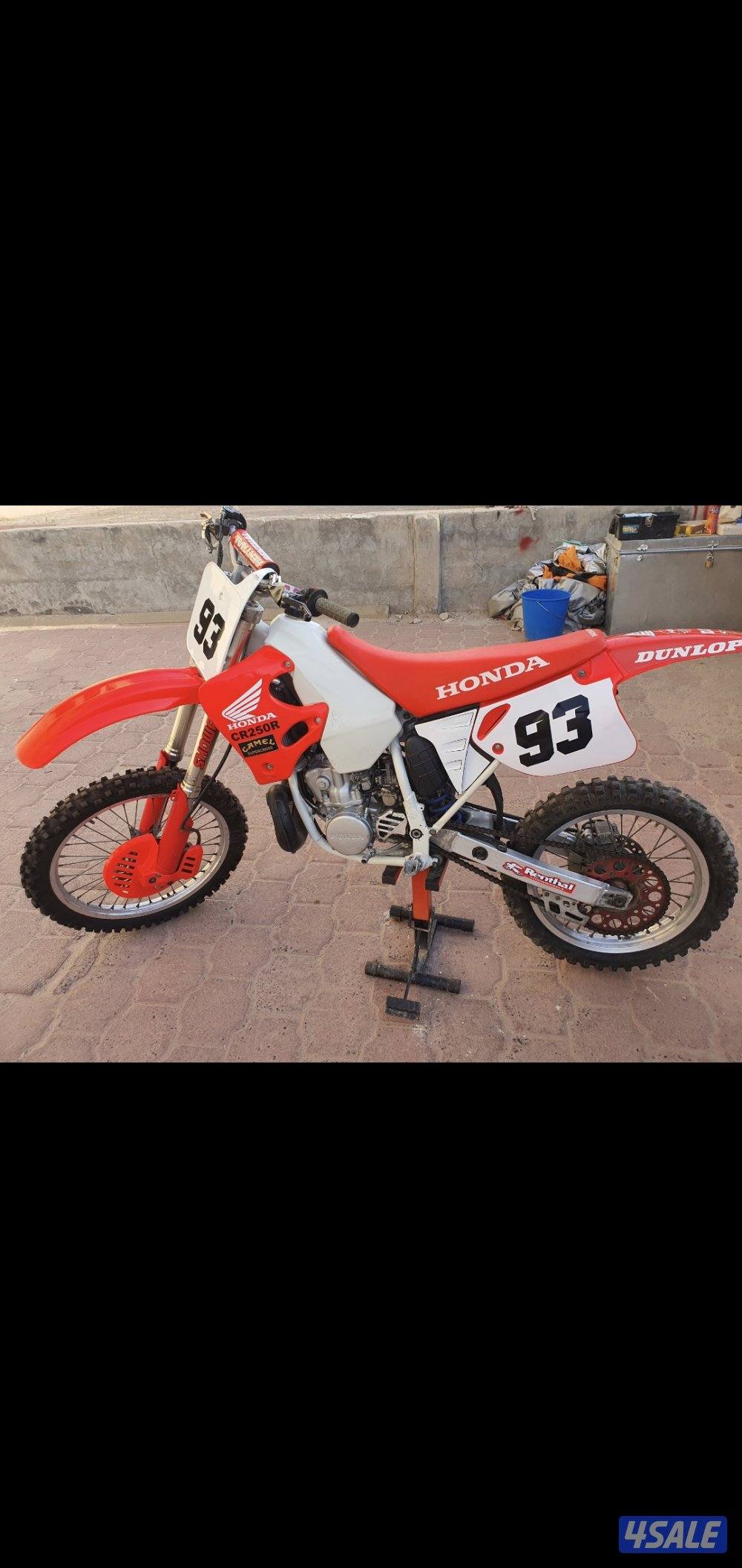 للبيع بقيات سيارة + بانشيات + سياكل هوندا وعربانات3