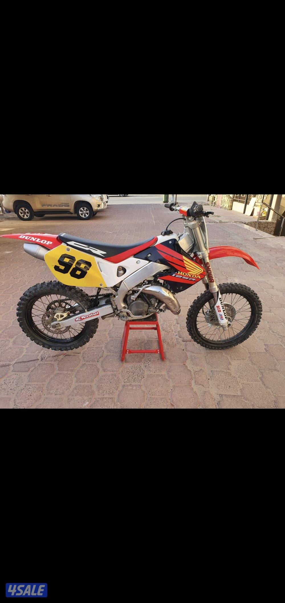 للبيع بقيات سيارة + بانشيات + سياكل هوندا وعربانات4