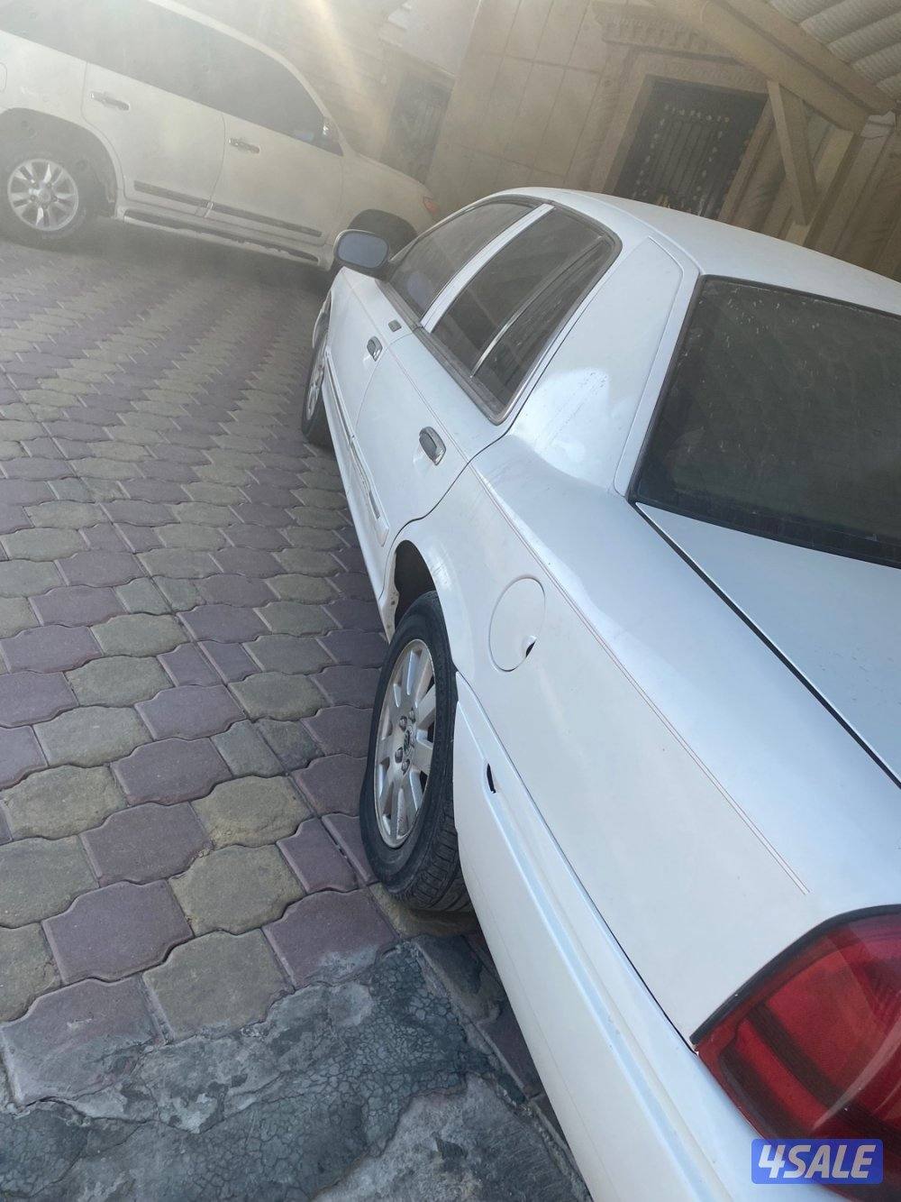 للبيع فورد ماركيز ممشى٤٠٢ شاصي سليم مكيف شغال على المنظور1