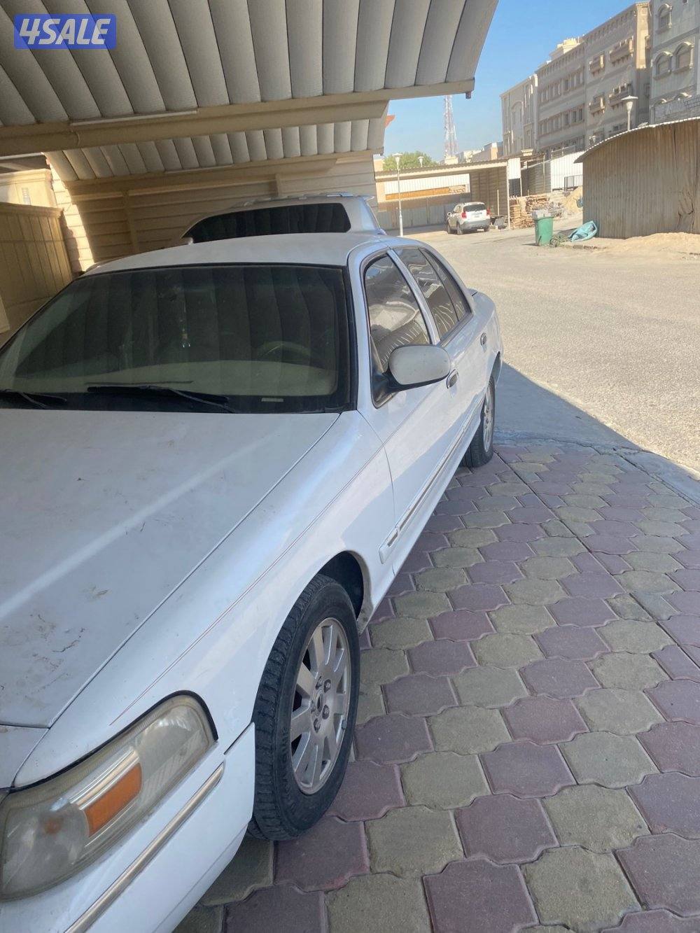 للبيع فورد ماركيز ممشى٤٠٢ شاصي سليم مكيف شغال على المنظور4