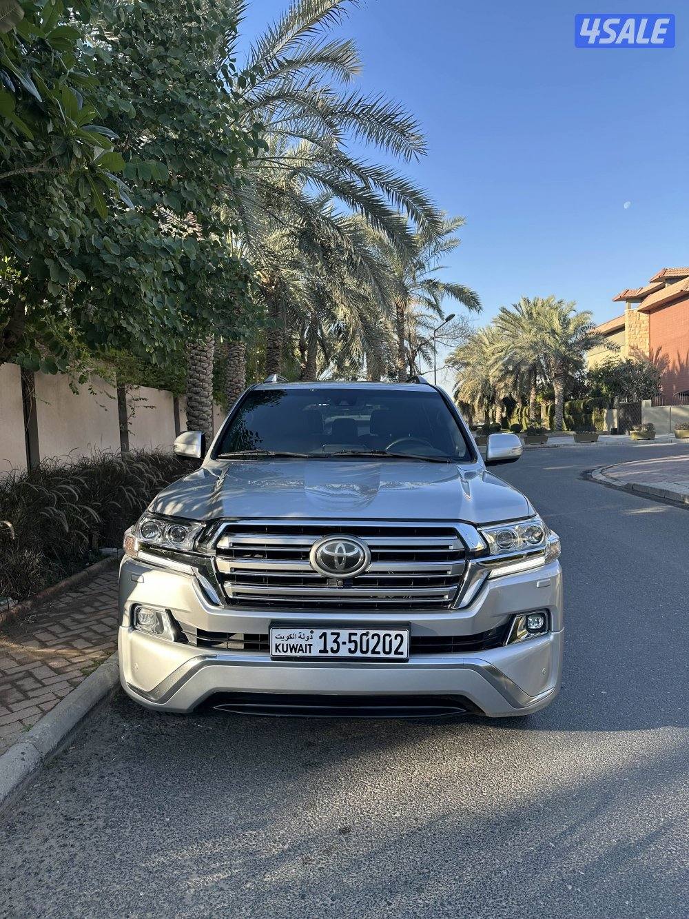 لاندكروزر VXR موديل 2016 (التواصل وتسب فقط)2