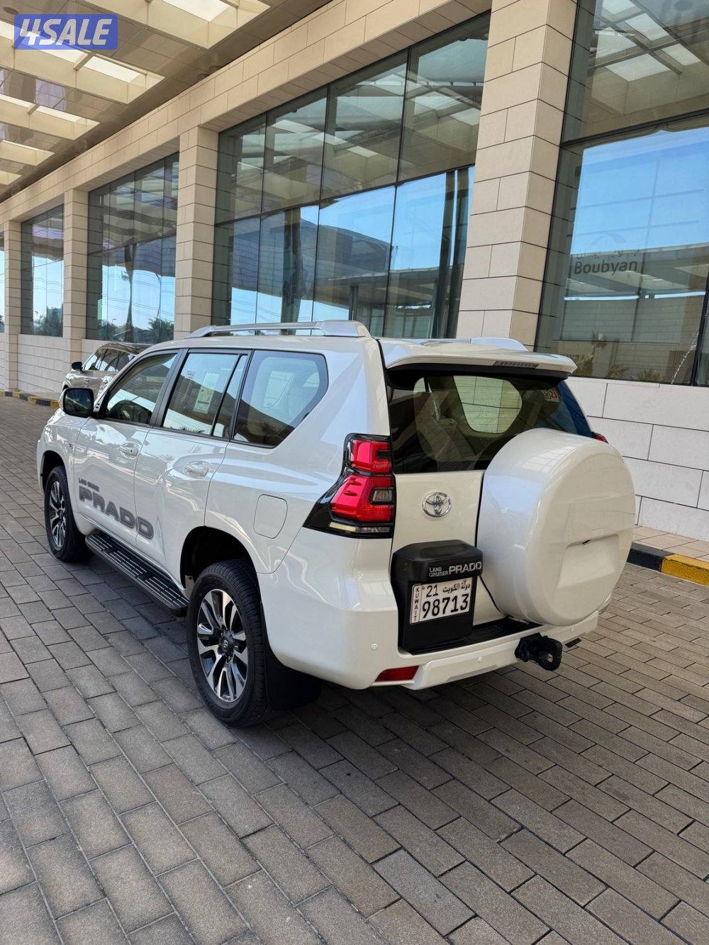 برادو TXL الساير عداد (26) الف كم.3