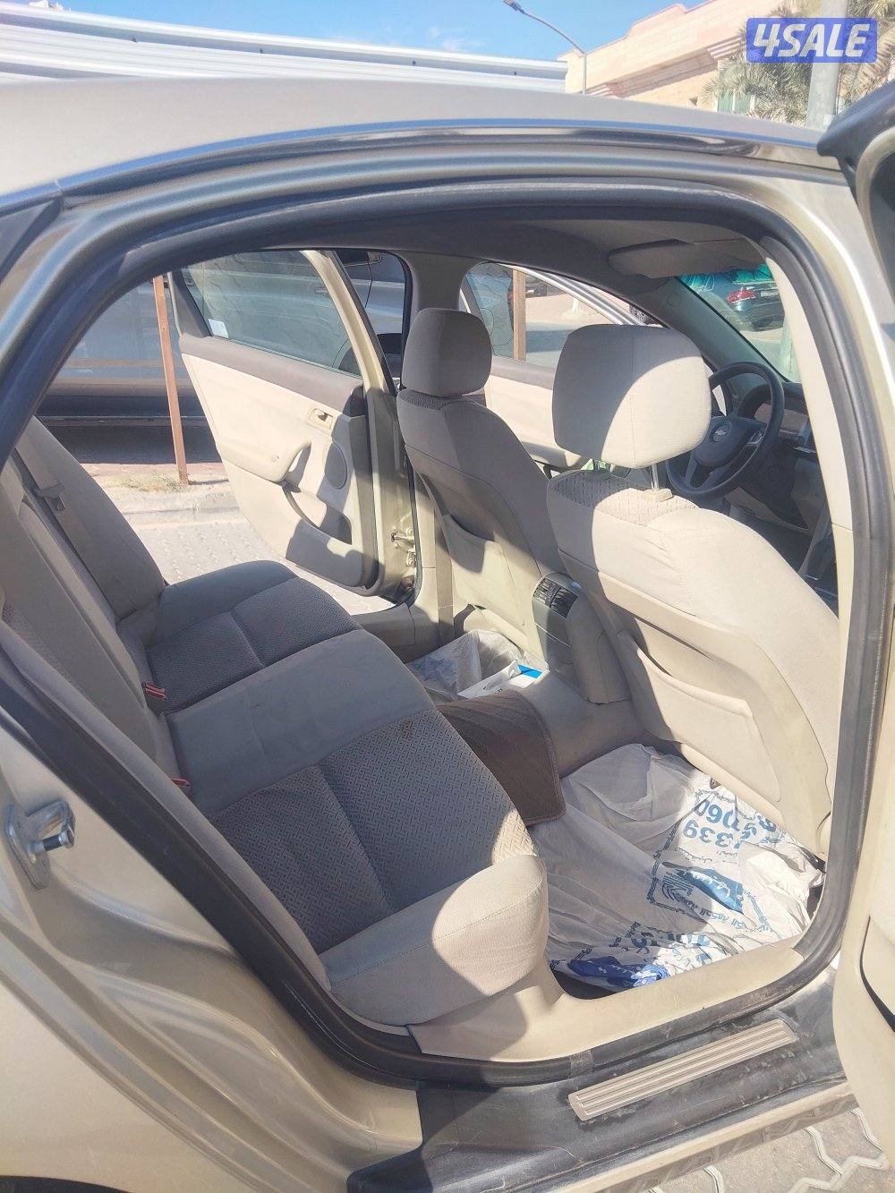 للبيع كابرس 2008 ذهبي4