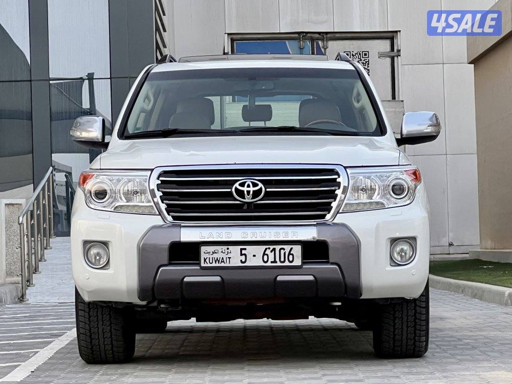 لاندكروزر GX.R / ٢٠١٤3