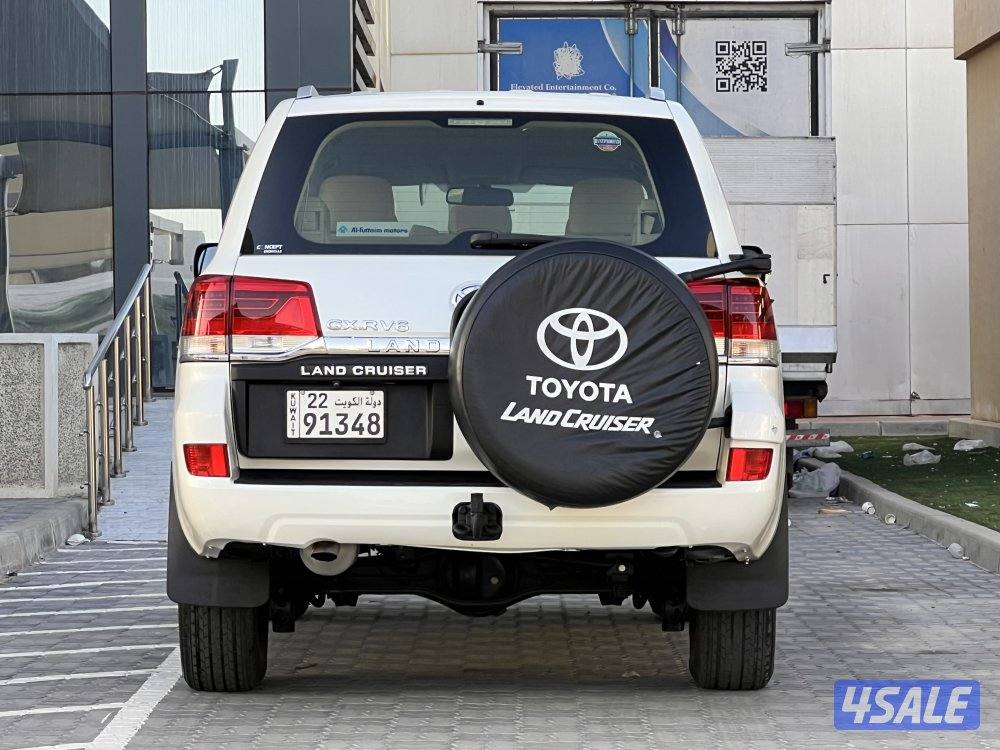 لاندكروزر GX / ٢٠١٩ / قير عادي4