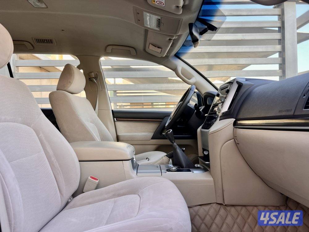 لاندكروزر GX / ٢٠١٩ / قير عادي8