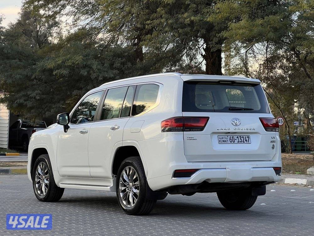 لاندكروزر VX / ٢٠٢٣ / توين تيربو2