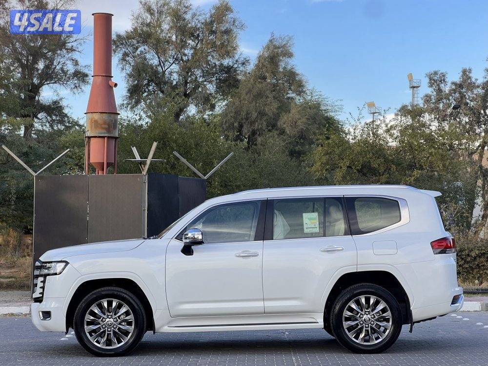 لاندكروزر VX / ٢٠٢٣ / توين تيربو1