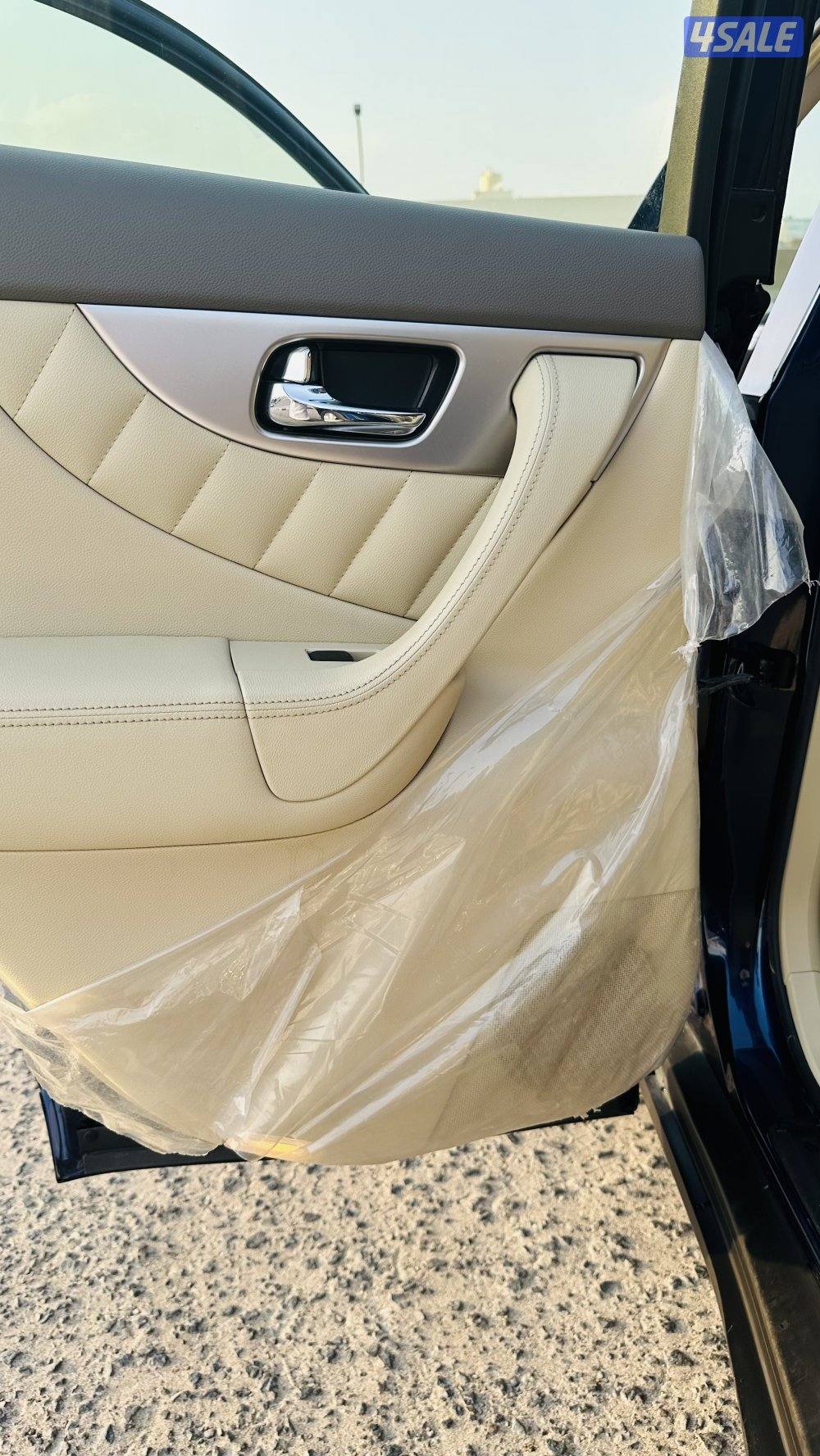 انفينيتي QX70 2017 ماشي ٧٤ الف8