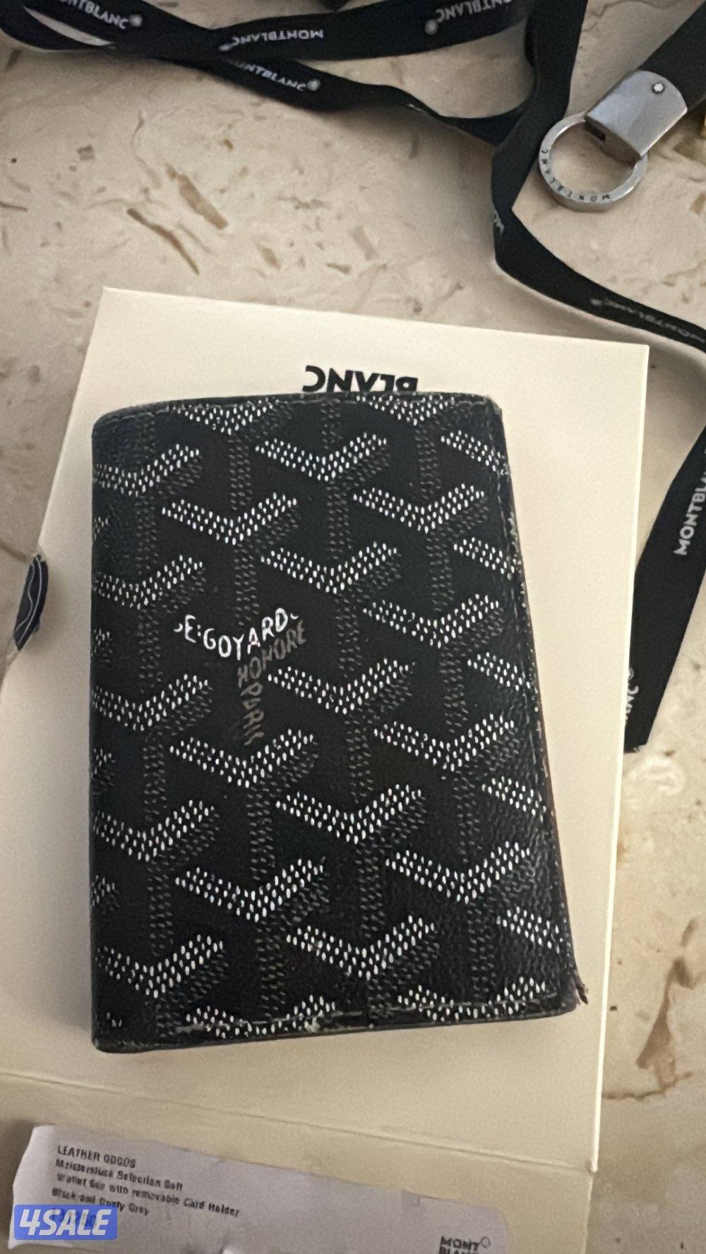 للبيع بوك مستعمل Goyard0