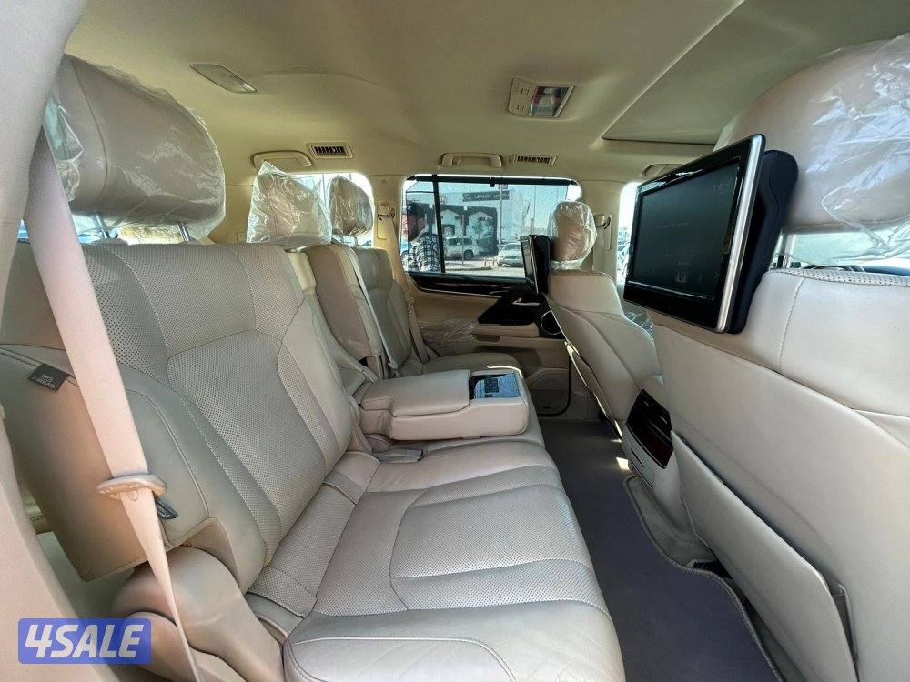 لكزس LX570 درجة اولى موديل 2017 ماشى 202.000 k.m وارد الساير.4