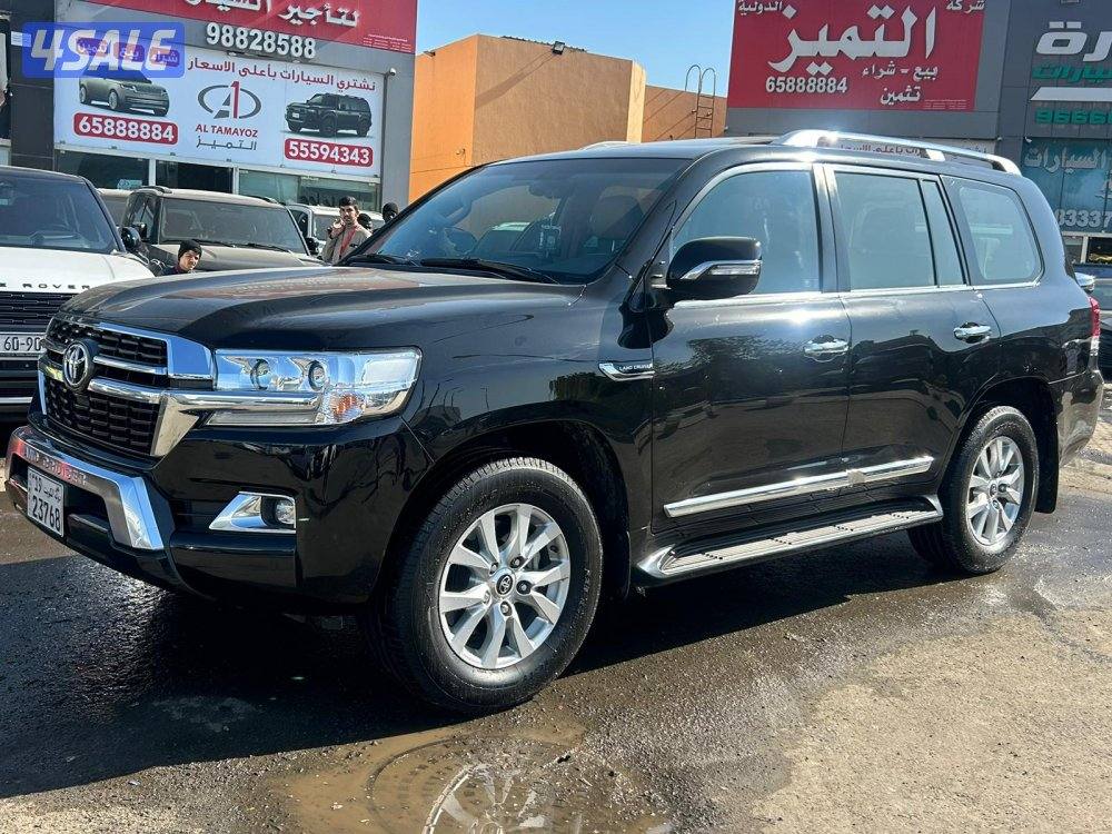 تويوتا لاند كروزر VX.R_V8-5.7  موديل 2021 ماشى 154.000 k.m8