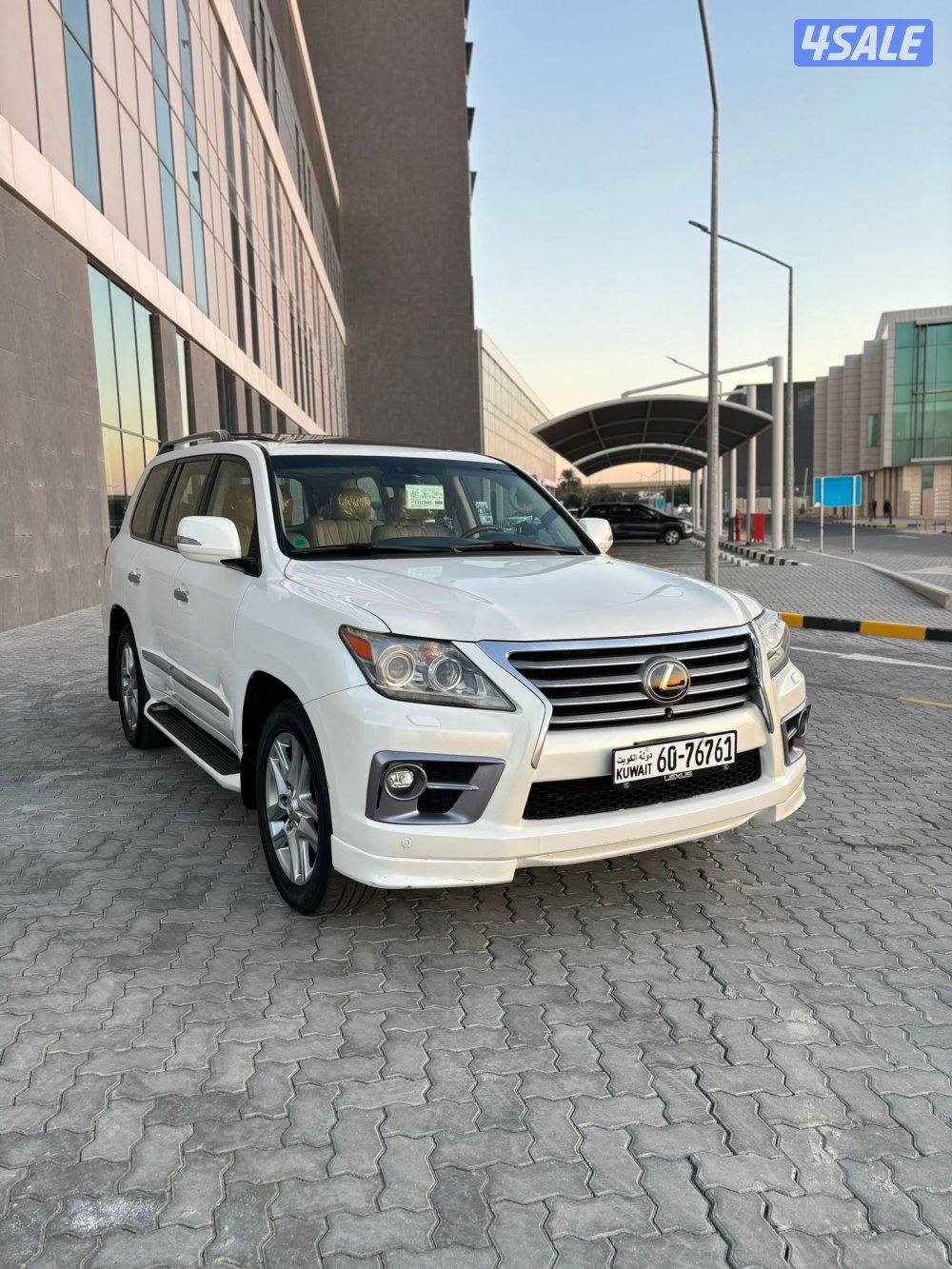 لكزس LX570 عداد 2302