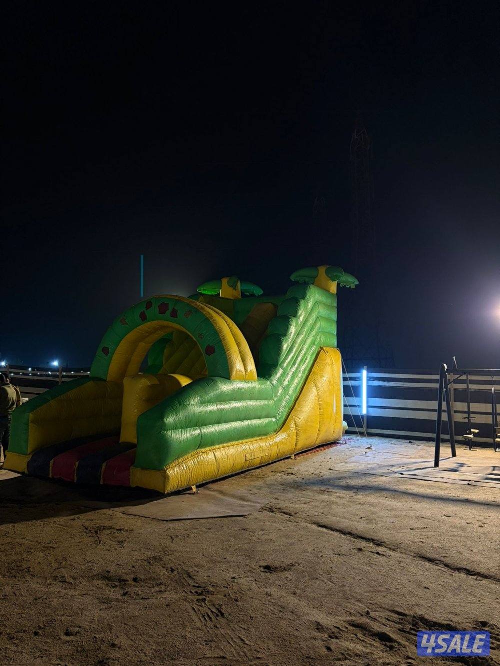 مخيم للإيجار عريفجان3