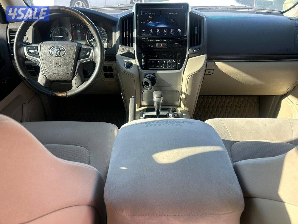 لاند كروزر GX.R-V6 موديل 2020 ماشى 149.000 k.m وارد الساير .6