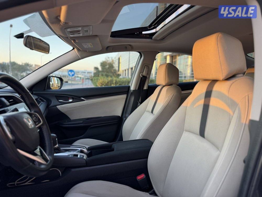 للبيع : هوندا سيفيك : موديل 2020 : عداد 67 الف كم9